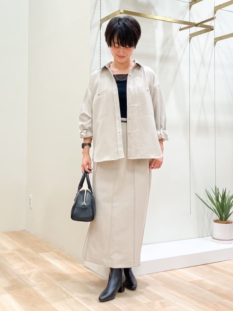 Keiさんの「grove｜【カセット服】洗えるストレートシルエットスカート」を使ったコーディネート