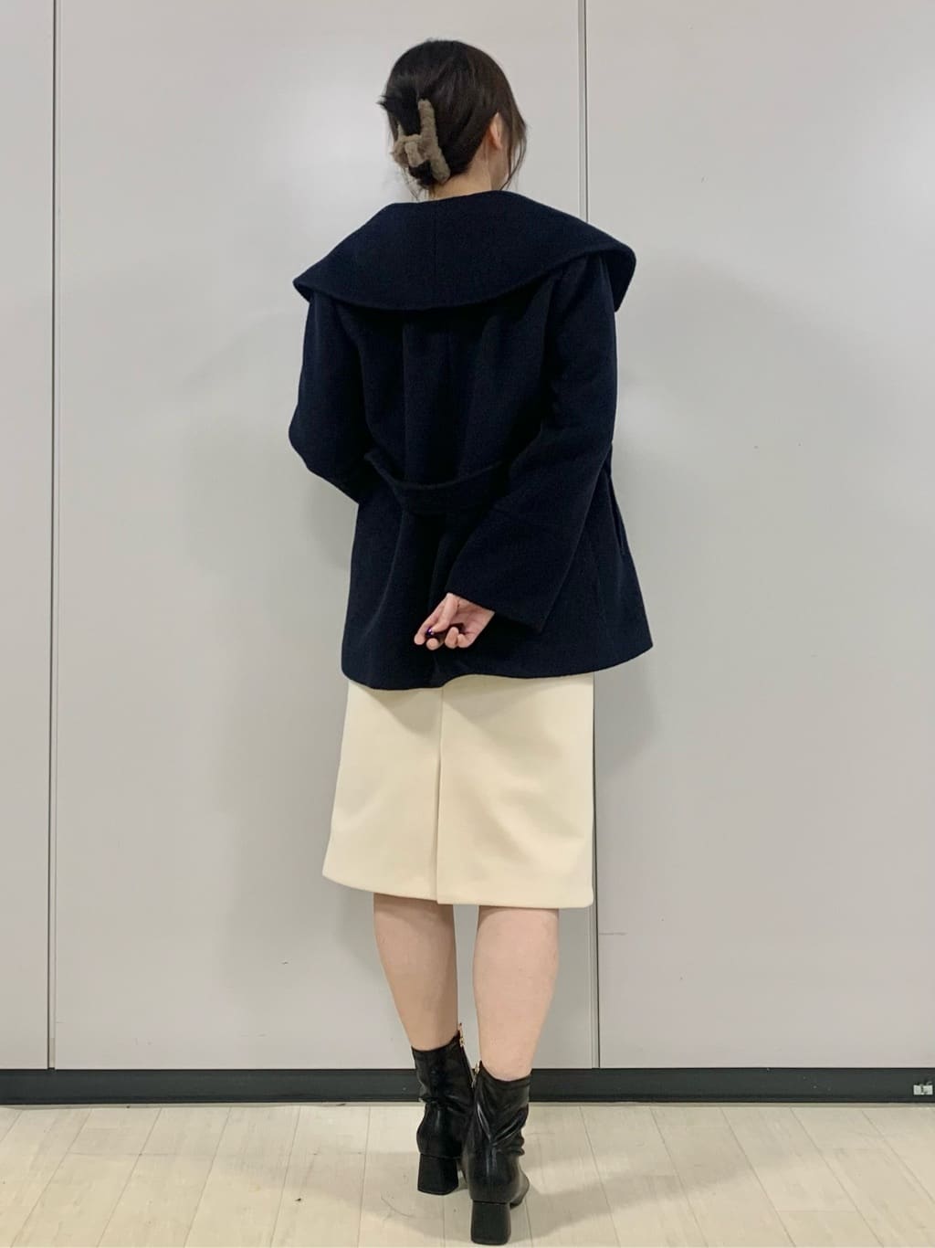 kasumiさんの「index｜ベルト付ビッグカラーミドルコート」を使ったコーディネート