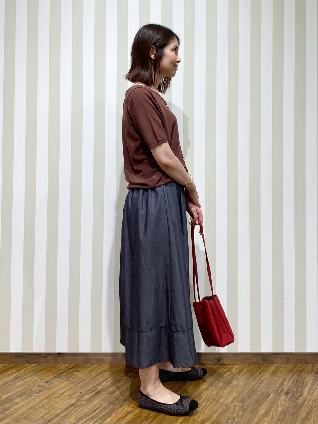 SAOさんの「SHOO･LA･RUE｜【洗える/S-LL/前後2WAY】きれい見え 刺繍ニットカーディガン」を使ったコーディネート
