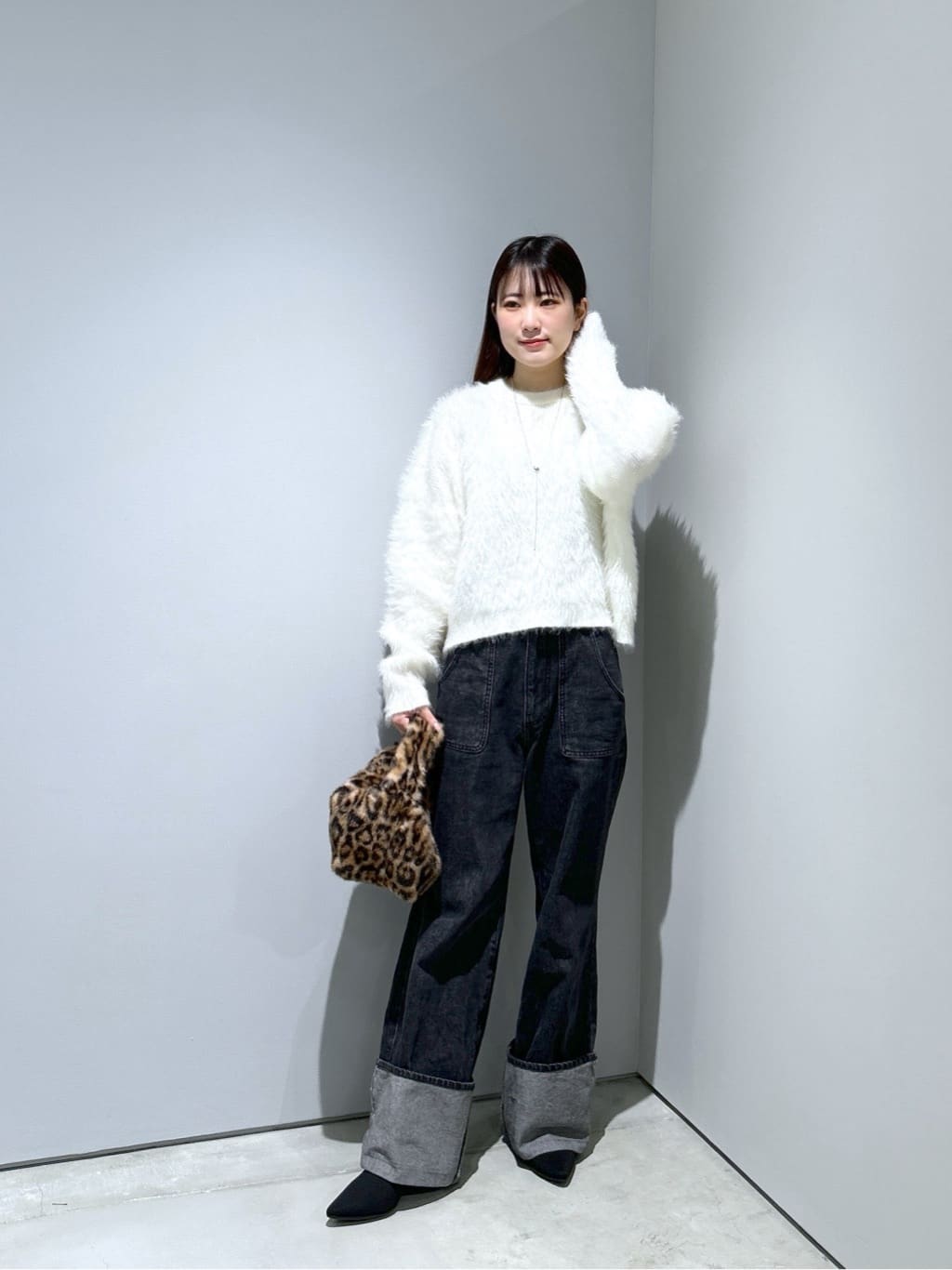 Renoさんの「INDIVI｜ロールアップデニム」を使ったコーディネート