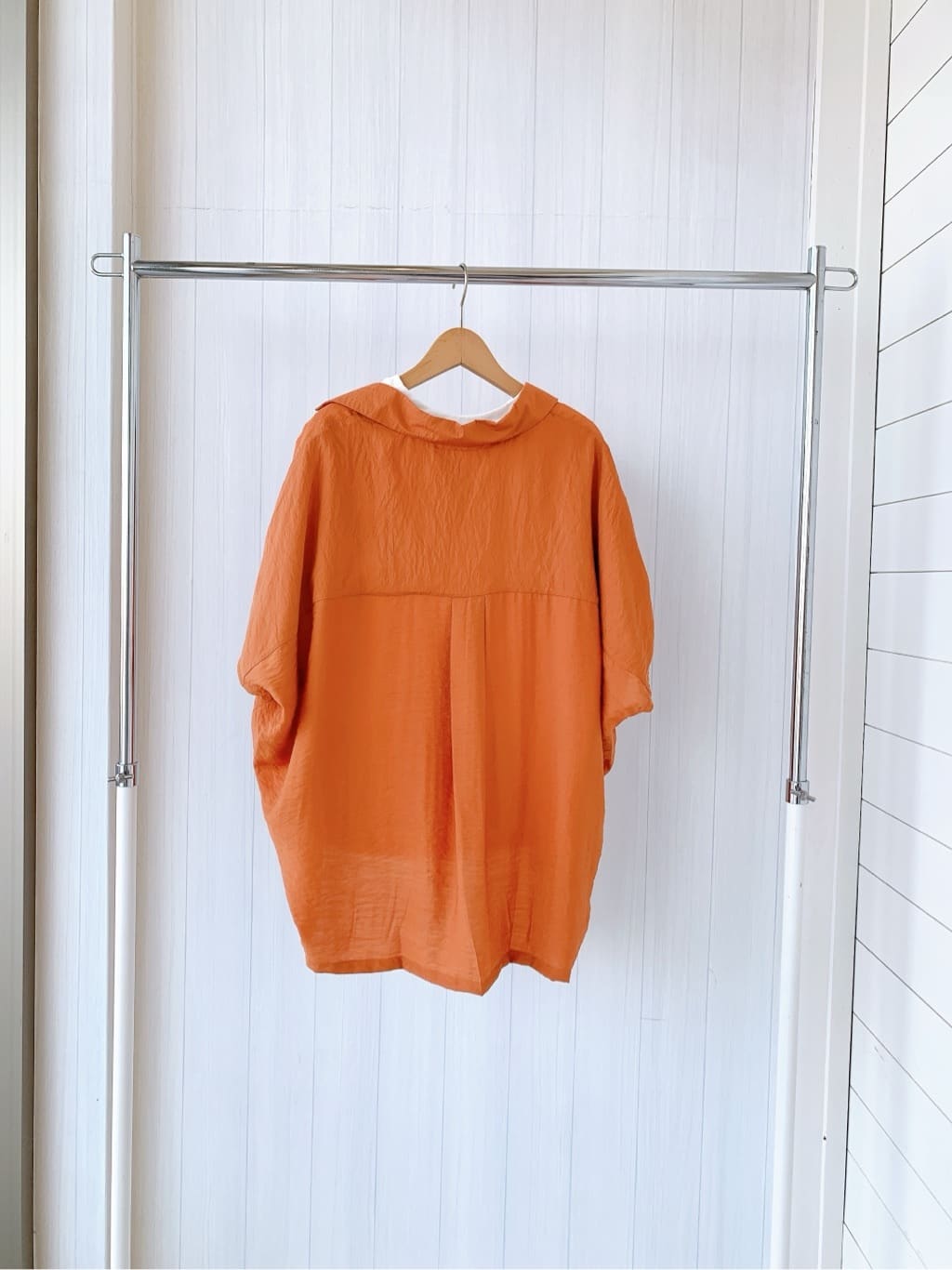 misaさんの「SHOO･LA･RUE｜【S-LL/ひんやり/UV】選べる6柄でそれぞれ欲しくなる プリントTシャツ」を使ったコーディネート