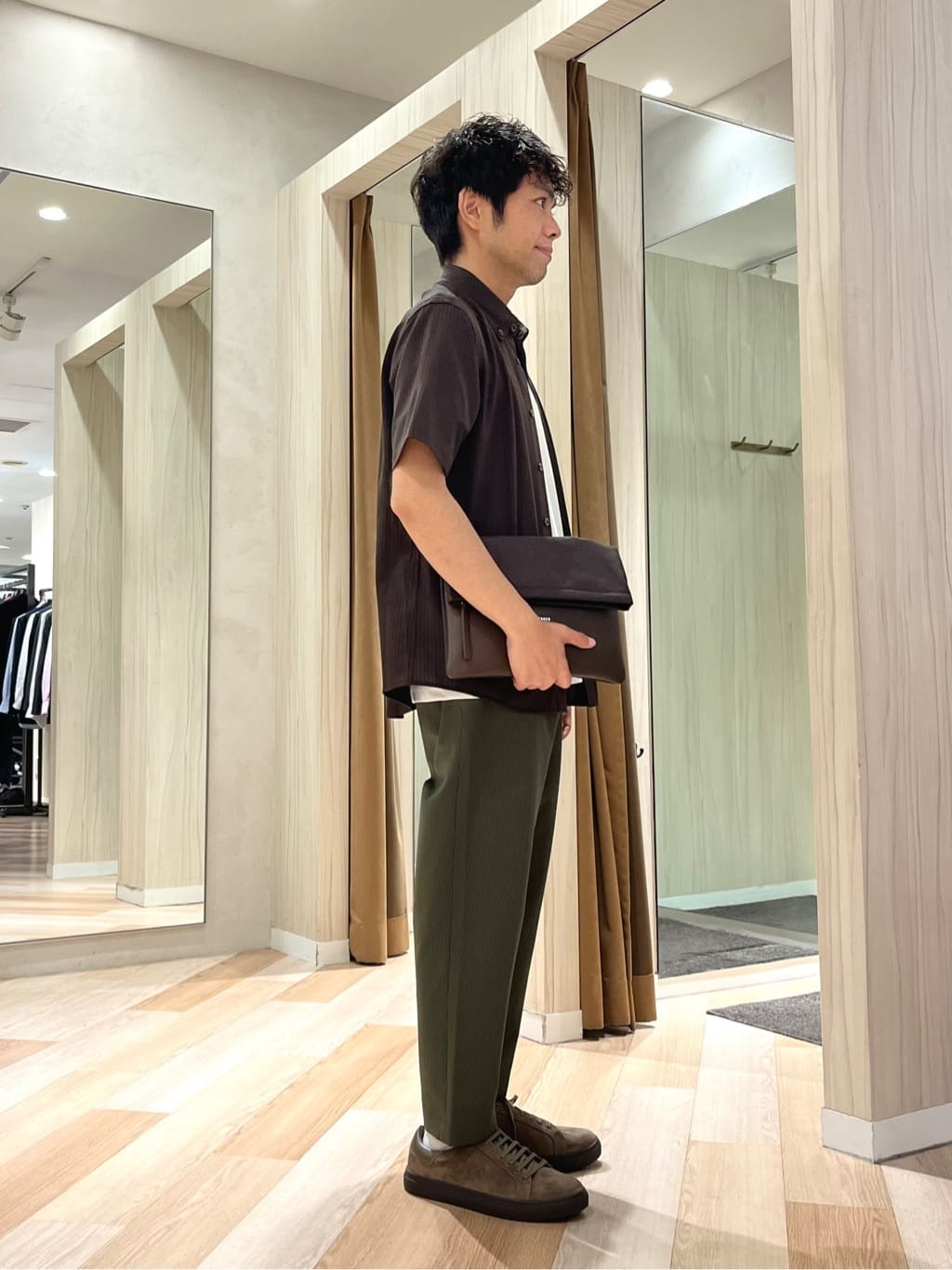URAさんの「TAKEO KIKUCHI｜【COOL CITY WEAR】ストライプジャージ ボタンダウンシャツ /接触冷感」を使ったコーディネート