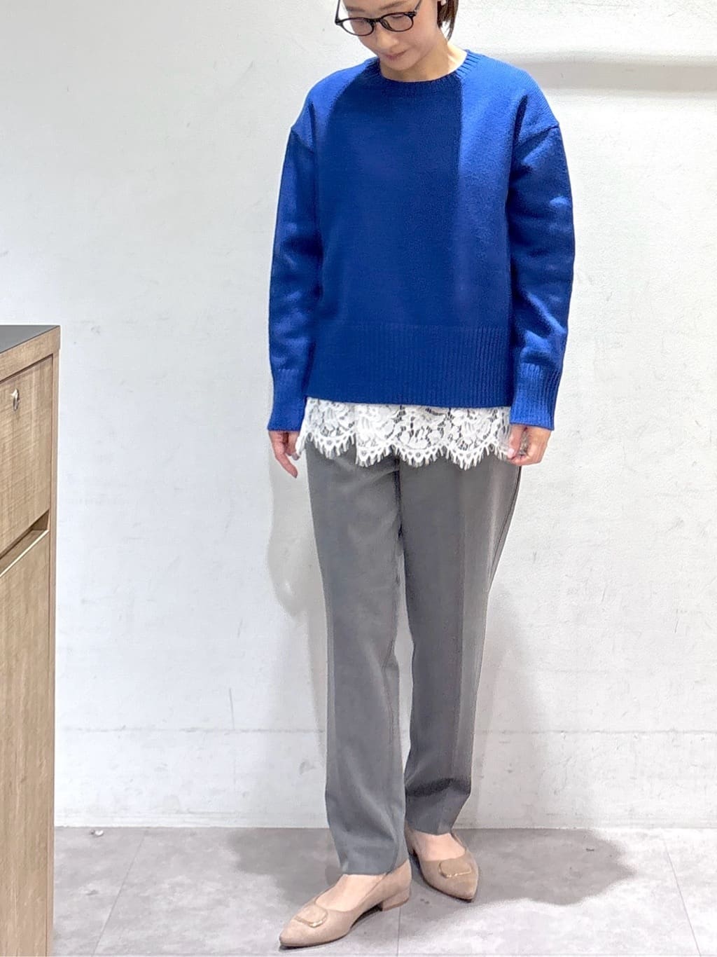 たけねぇさんの「OPAQUE.CLIP｜ウォームタッチ イージーテーパードパンツ【洗濯機洗OK／ストレッチ】」を使ったコーディネート