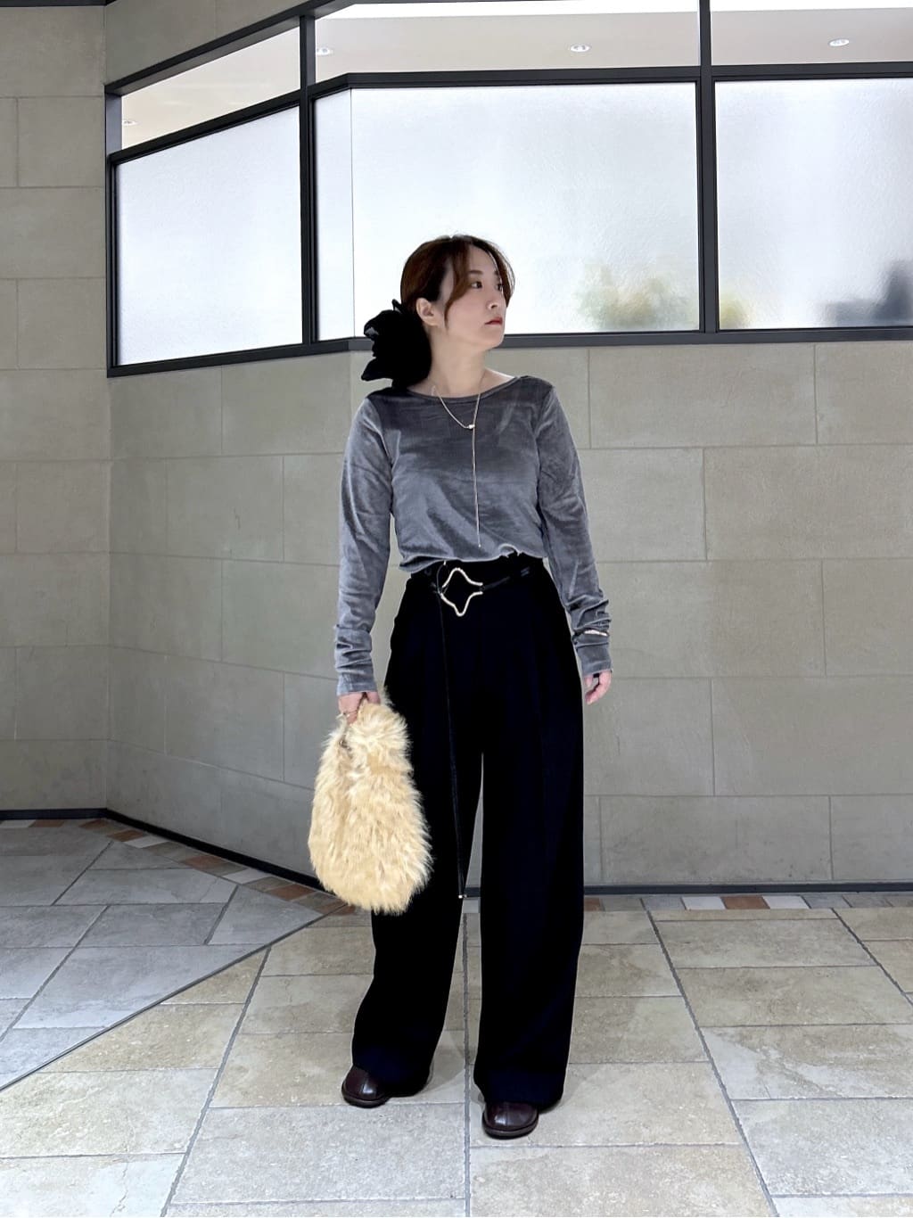 よねさんの「INDIVI｜Timeless｜モードスラックス」を使ったコーディネート