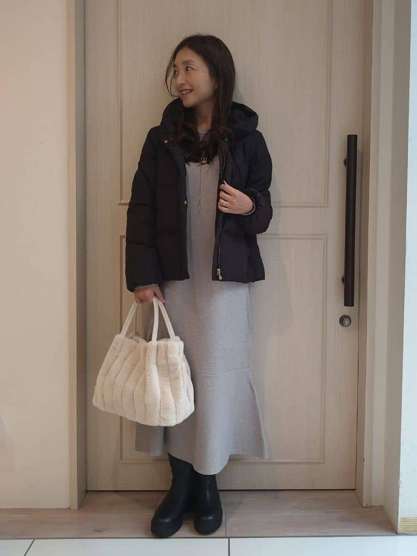 mi-saさんの「SHOO･LA･RUE｜【撥水/洗える】ショートフーディーダウン」を使ったコーディネート