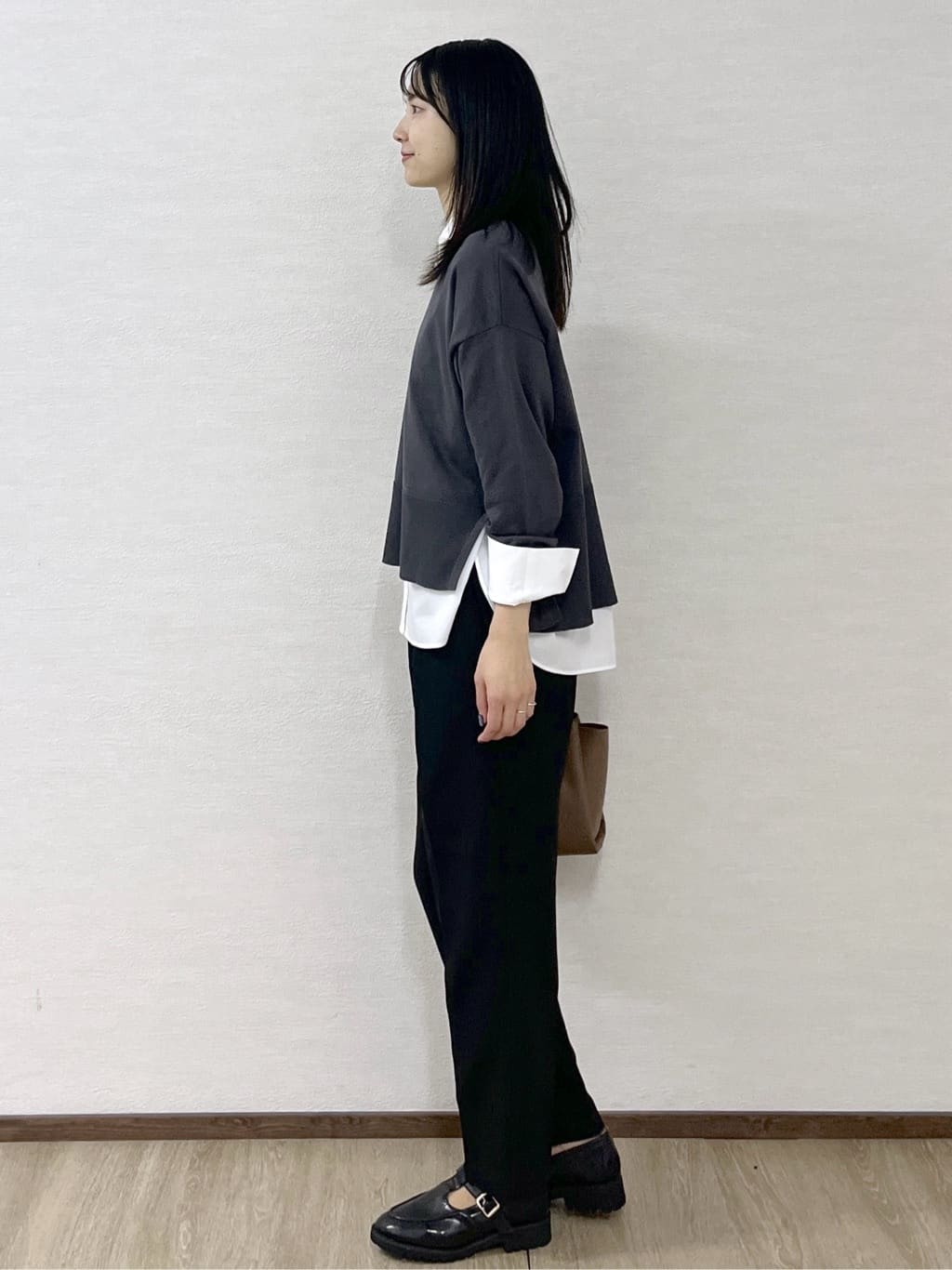 sachikoさんの「OPAQUE.CLIP｜《ツインセット》リラクシーサイドスリットニット&times;ドッキングタンク【洗濯機洗い可】」を使ったコーディネート