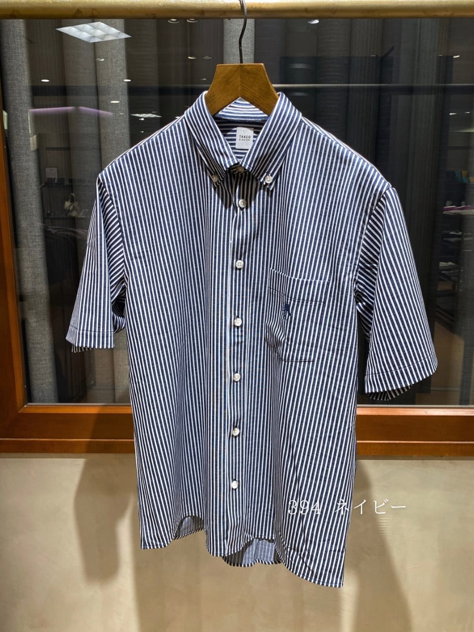 小南大和さんの「TAKEO KIKUCHI｜【COOL CITY WEAR】ストライプジャージ ボタンダウンシャツ /接触冷感」を使ったコーディネート