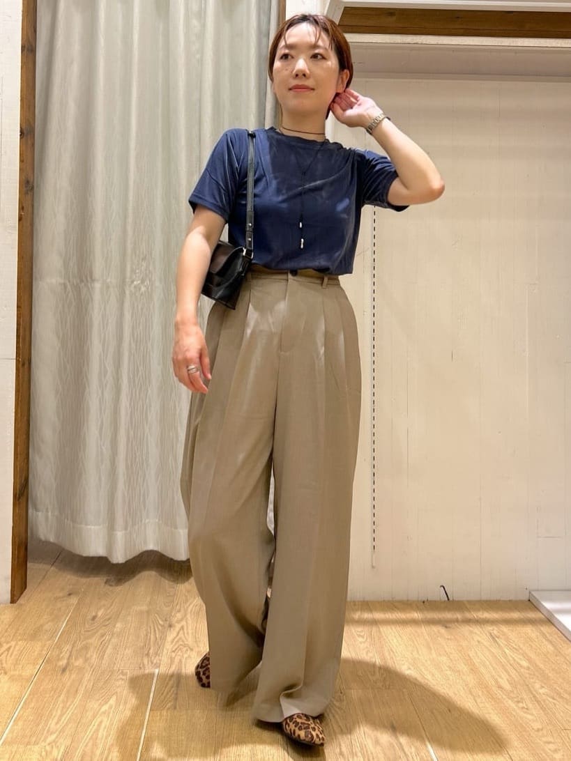 ga_riさんの「THE SHOP TK｜シアーベロアカットソー【洗える】」を使ったコーディネート