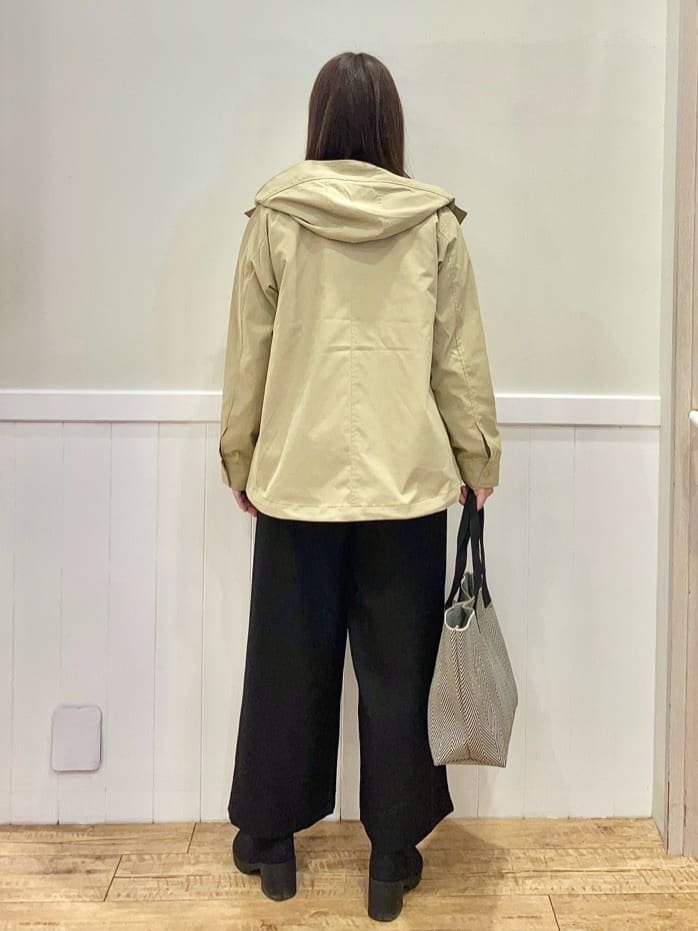 FUJIさんの「SHOO･LA･RUE｜【着丈選べる/S-LL】スタイルアップが叶う ベルト付きワイドパンツ」を使ったコーディネート