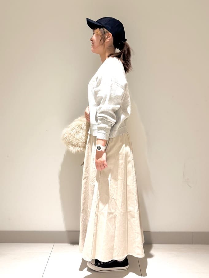 Liriさんの「Dessin｜【選べる首元デザイン/洗える】クルーネックロングTシャツ」を使ったコーディネート