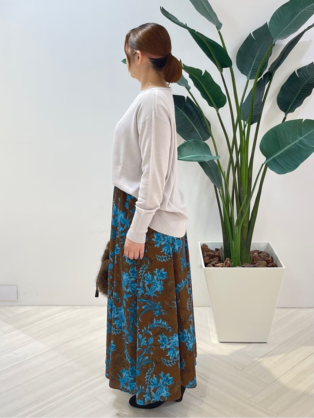Tomoさんの「UNTITLED｜【8色展開/体型カバー】魅せるタイムレスニット」を使ったコーディネート