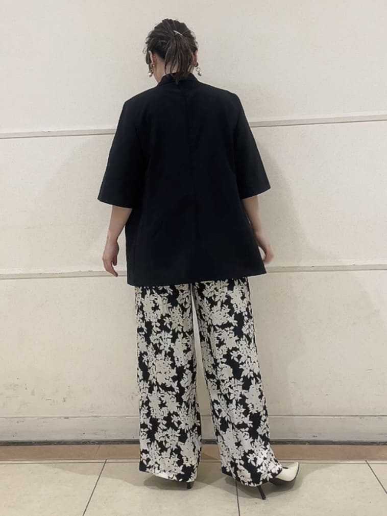 watanabeさんの「UNTITLED｜【吸水速乾/洗える】ハーフスリーブジャケット」を使ったコーディネート