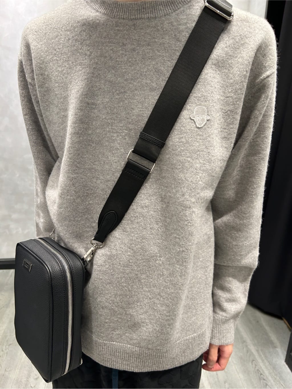 ruiさんの「TAKEO KIKUCHI｜【Air Palette Knit】ワンポイント カラーニット プルオーバー」を使ったコーディネート