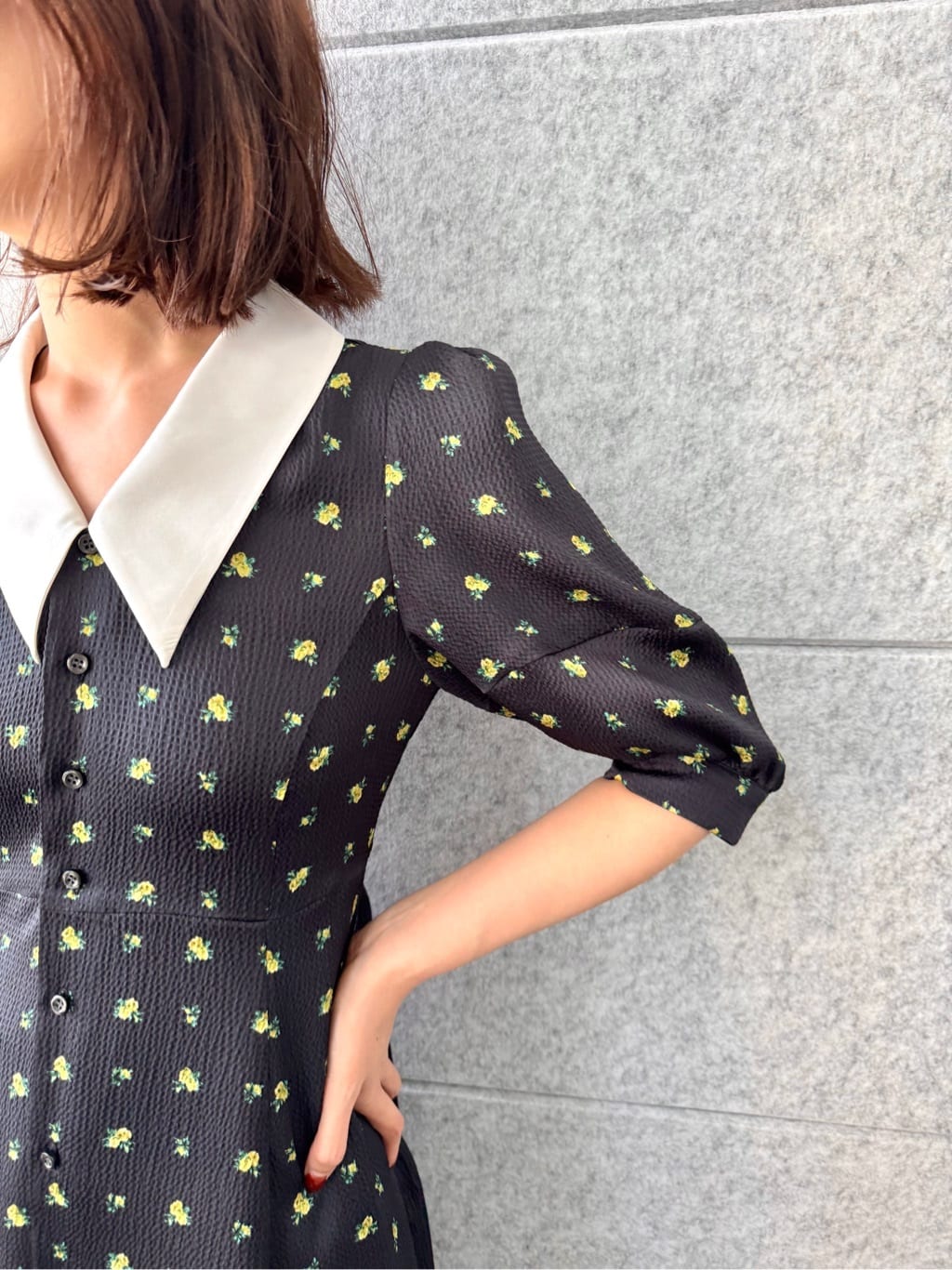 uchi__yamaさんの「CODE A｜blooming flower dress」を使ったコーディネート