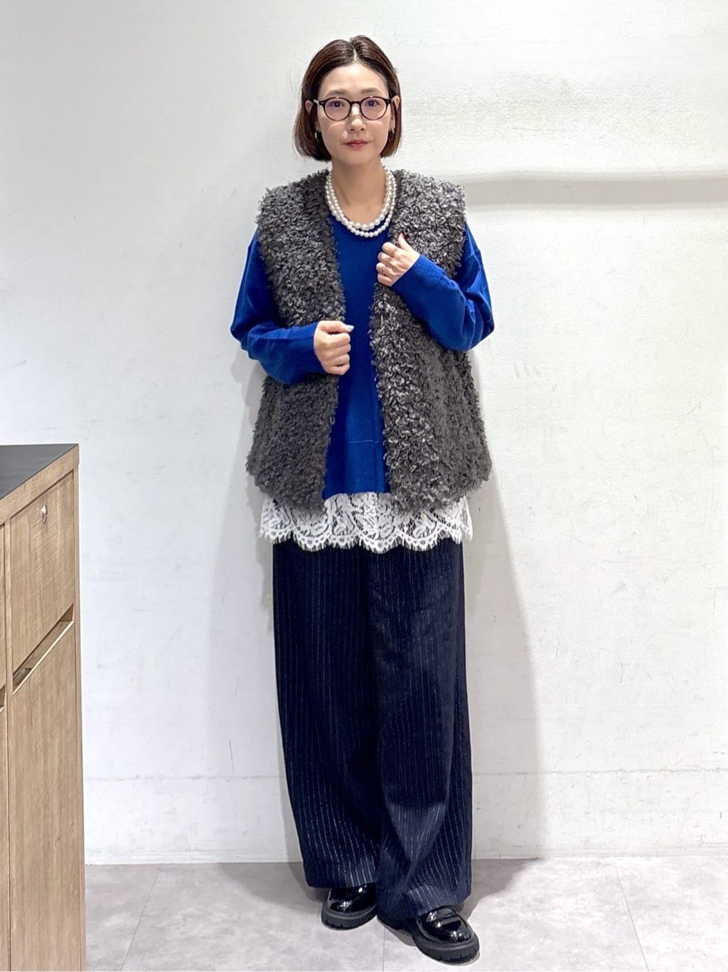 たけねぇさんの「OPAQUE.CLIP｜ラメストライプワイドパンツ【洗濯機OK】」を使ったコーディネート