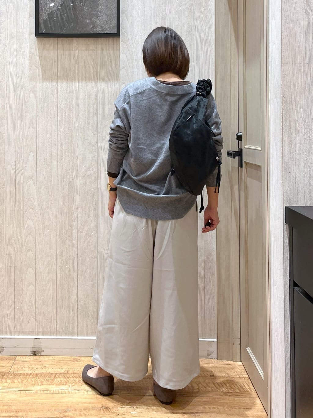 shirayuuuさんの「SHOO･LA･RUE｜【洗える/S-LL】上品見え ベロア調シアートップス」を使ったコーディネート