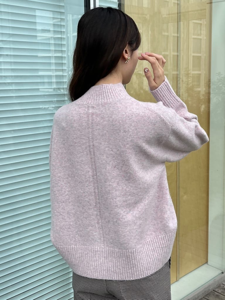 はばさんの「Couture brooch｜【5色展開】やわらかヤクライクニット」を使ったコーディネート