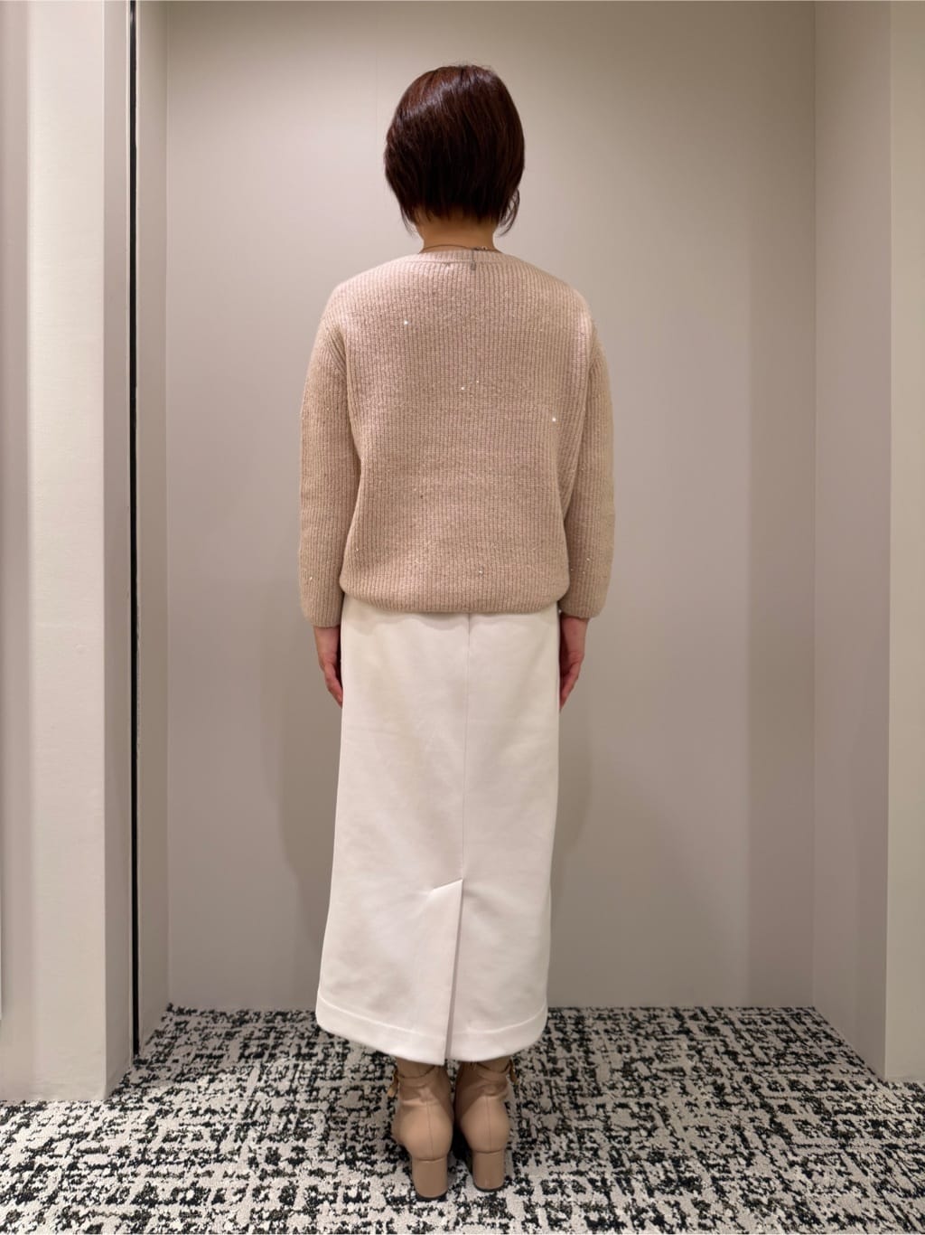 miyukiさんの「UNTITLED｜【手洗い可】スパンコール付ニットトップス」を使ったコーディネート