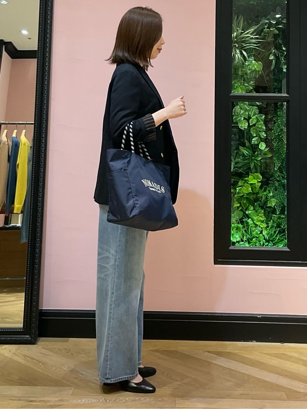 maruさんの「DRESSTERIOR｜ヴィンテージ加工ワイドデニムパンツ」を使ったコーディネート