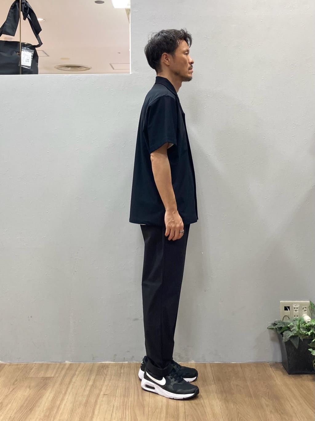 シュンさんの「TAKEO KIKUCHI｜【COOL CITY WEAR】エアートール オープンカラーシャツ /接触冷感・通気性」を使ったコーディネート