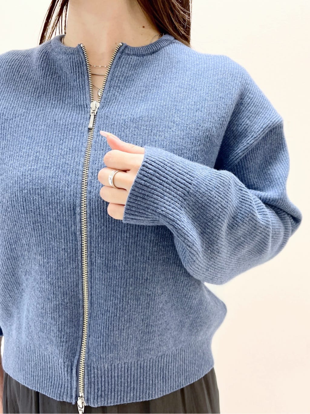 Ukiさんの「UNTITLED｜【ゆったりサイズ／着丈短め】ジップニットカーディガン」を使ったコーディネート