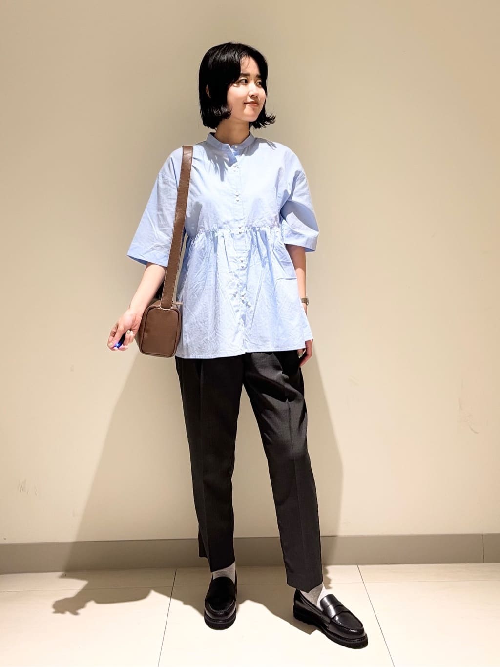 mayuさんの「Dessin｜【ウエストゴム・洗える】センターライン入りテーパードパンツ（XS～L）」を使ったコーディネート