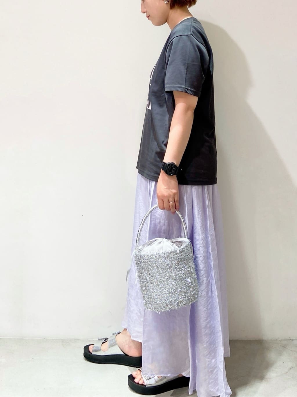 MIHOさんの「OPAQUE.CLIP｜ロゴプリントTシャツ【洗濯機洗い可】」を使ったコーディネート