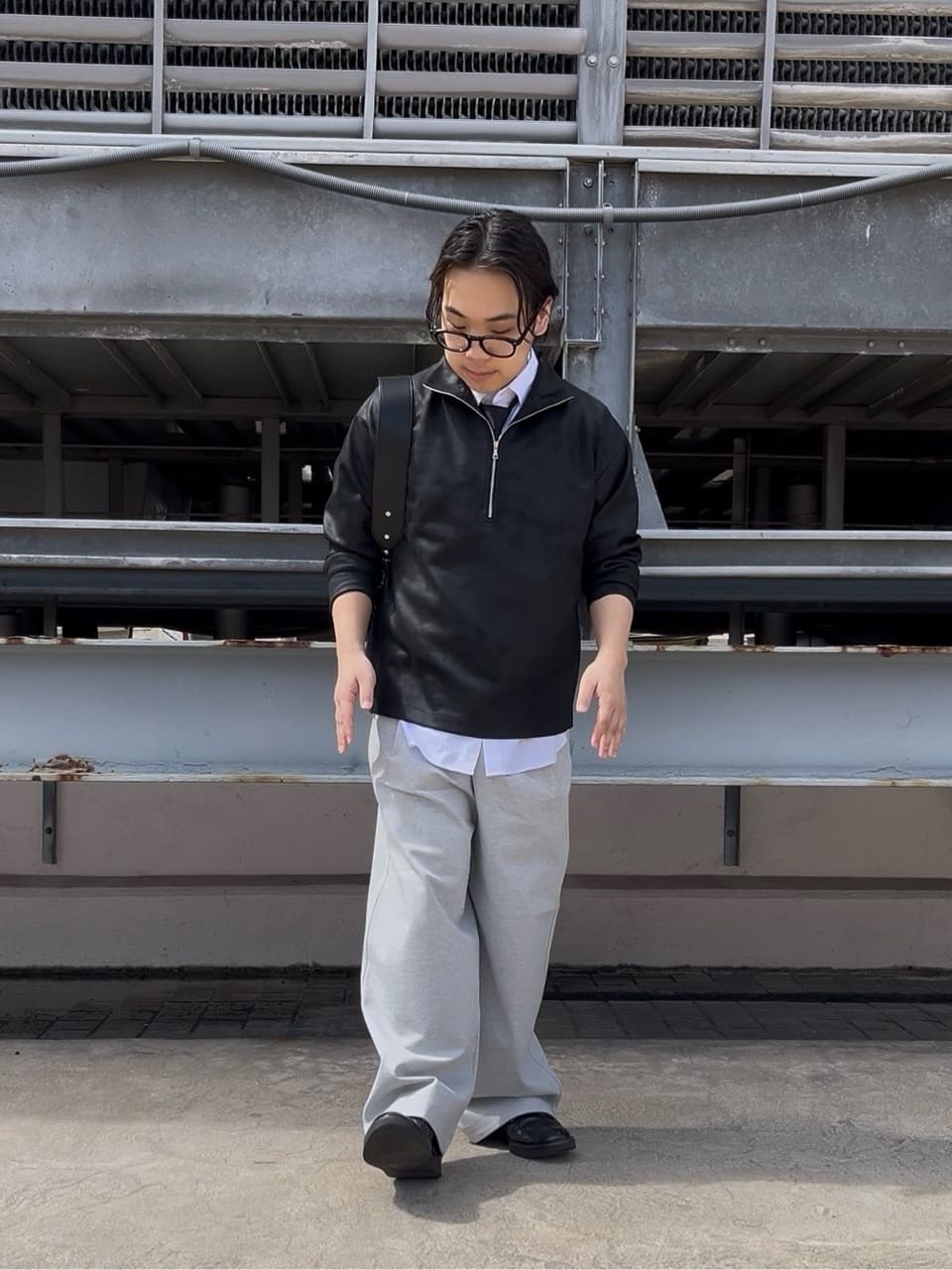 taigaさんの「tk.TAKEO KIKUCHI｜【ネクタイ付き】グランパシャツ」を使ったコーディネート