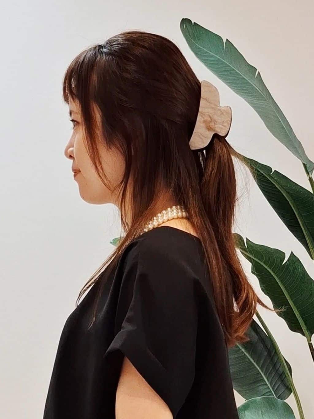 YuKaRiさんの「UNTITLED｜【セットアップ可/はっ水/通勤】リラククール 半袖ブラウス」を使ったコーディネート