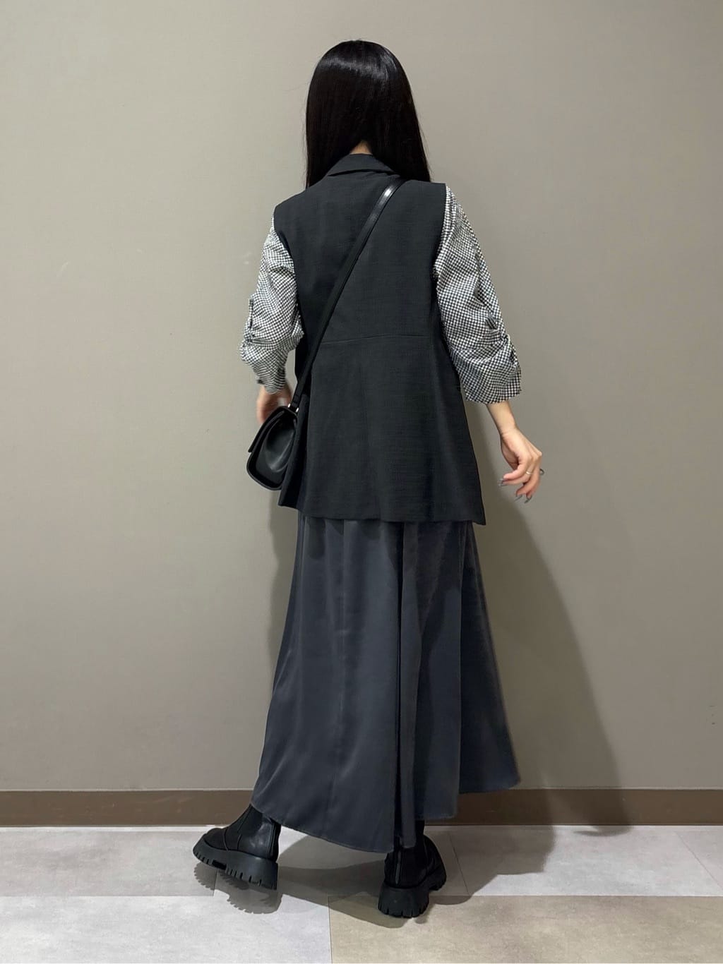 KEIKOさんの「INDIVI｜【セットアップ可能】凹凸ストレッチ素材テーラードカラージレジャケット」を使ったコーディネート