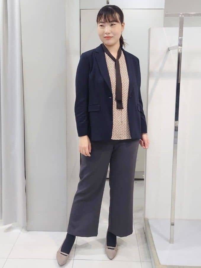 AZUSAさんの「Reflect｜【レイヤードに◎】ボウタイプリントブラウス」を使ったコーディネート