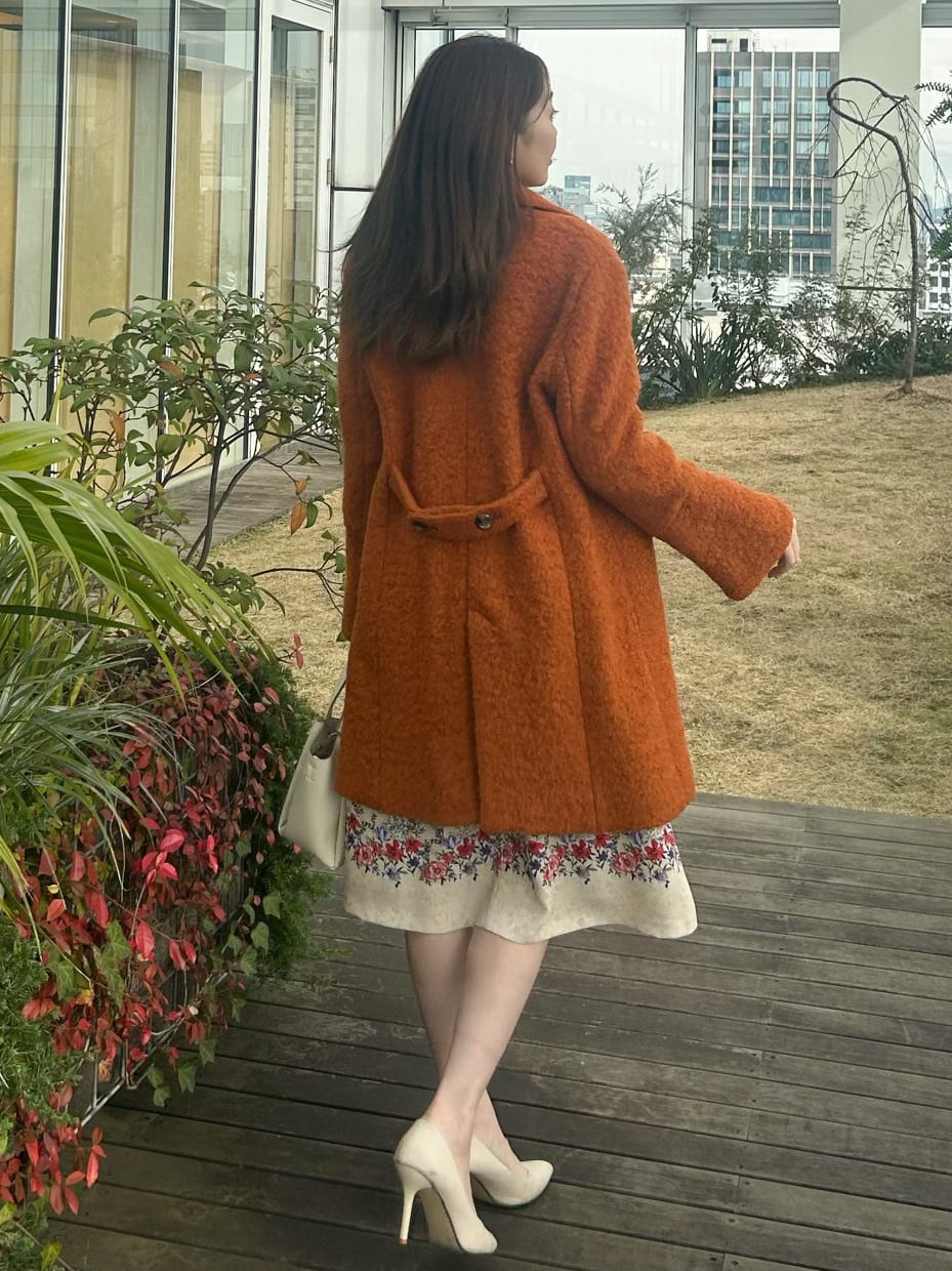 hayaseさんの「SunaUna｜【COLLECTION LINE】ブークレーコート」を使ったコーディネート