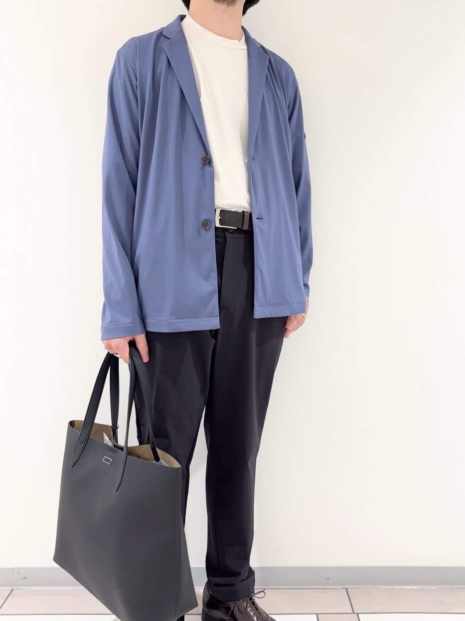 及川さんの「TAKEO KIKUCHI｜リラックス カーディガン ジャケット」を使ったコーディネート