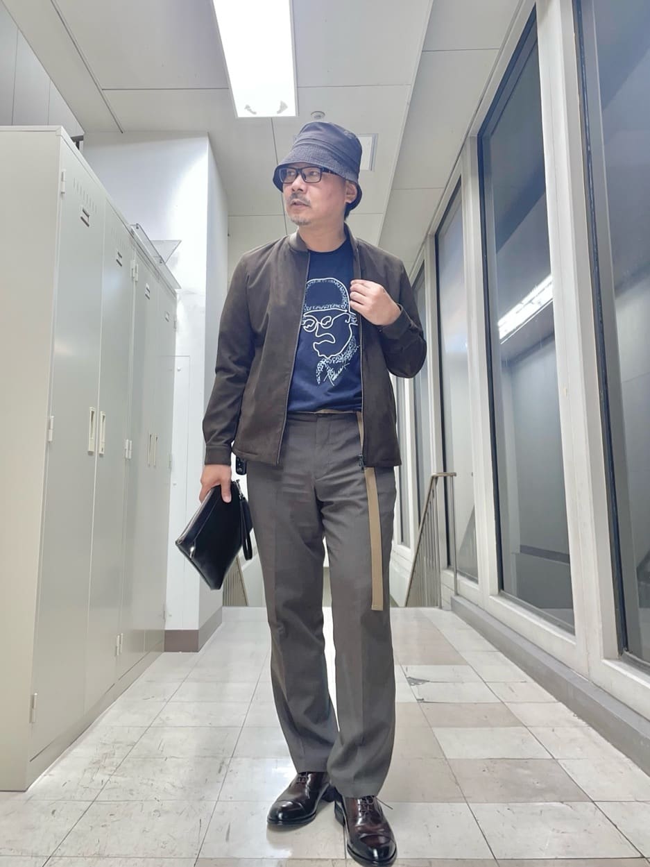MAKOTO AIさんの「TAKEO KIKUCHI｜アマレッタ（R）スウェード MA－1 ブルゾン」を使ったコーディネート