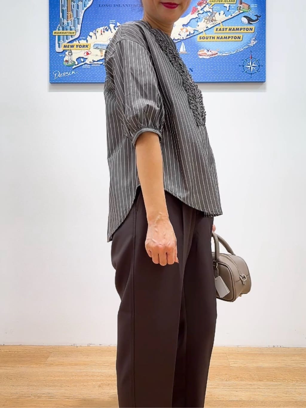 Yasucoさんの「Dessin｜【洗える】フリルバンドカラー五分袖ブラウス」を使ったコーディネート