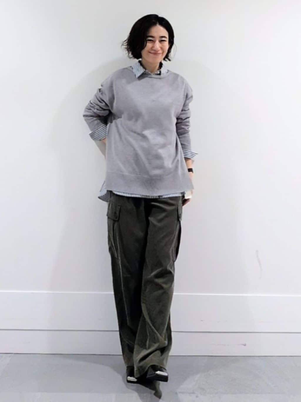 ミズタさんの「UNTITLED｜【8色展開/体型カバー】魅せるタイムレスニット」を使ったコーディネート