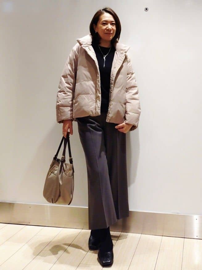 ⭐︎m.peatchan⭐︎さんの「Reflect｜【すっきりシルエット】ショート丈ダウンコート」を使ったコーディネート