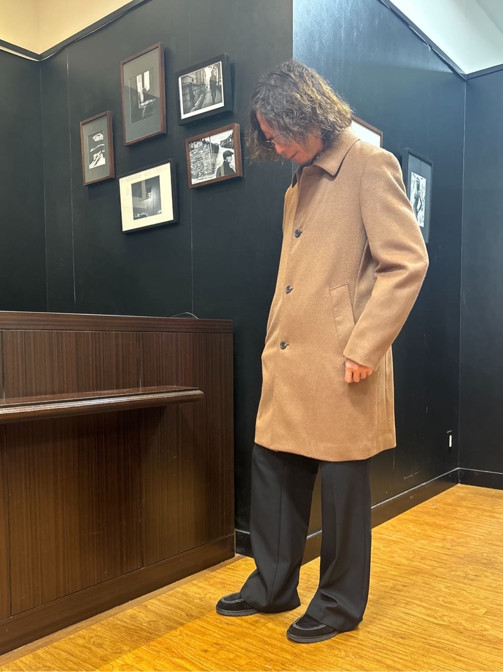 おーのさんの「TAKEO KIKUCHI｜カシミヤブレンド ビーバー調ステンカラーコート」を使ったコーディネート