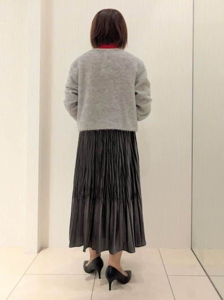 u-macoさんの「UNTITLED｜【ジャケット風/メタルボタン】アルパカ混シャギーカーディガン」を使ったコーディネート