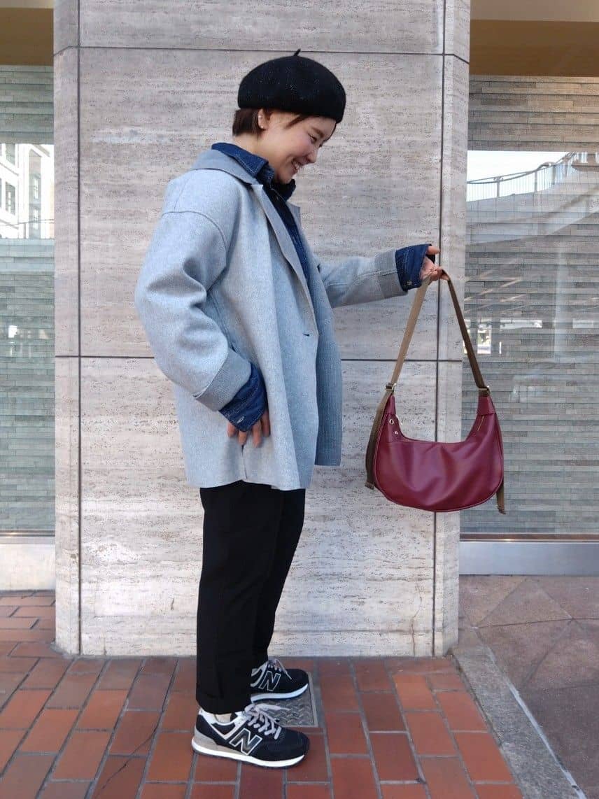 ヒロコジさんの「SHOO･LA･RUE｜【高レビュー/洗濯機可/SS-LL】あったか裏起毛 のびのびストレッチ テーパードパンツ」を使ったコーディネート