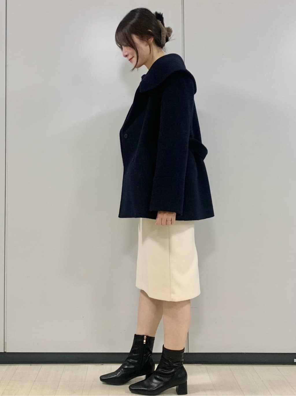 kasumiさんの「index｜ベルト付ビッグカラーミドルコート」を使ったコーディネート
