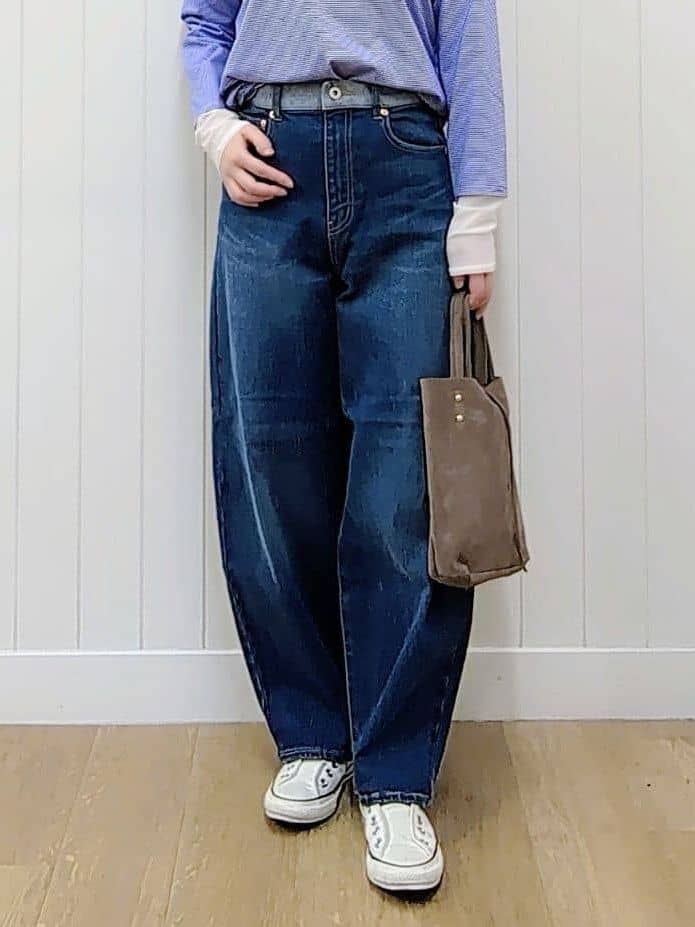 itoさんの「Dessin｜【洗える】デニムカーブパンツ」を使ったコーディネート