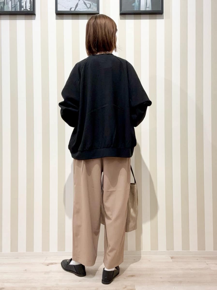 まつこさんの「SHOO･LA･RUE｜【洗濯機可/S-LL】さっと羽織れる 軽量リブブルゾン」を使ったコーディネート