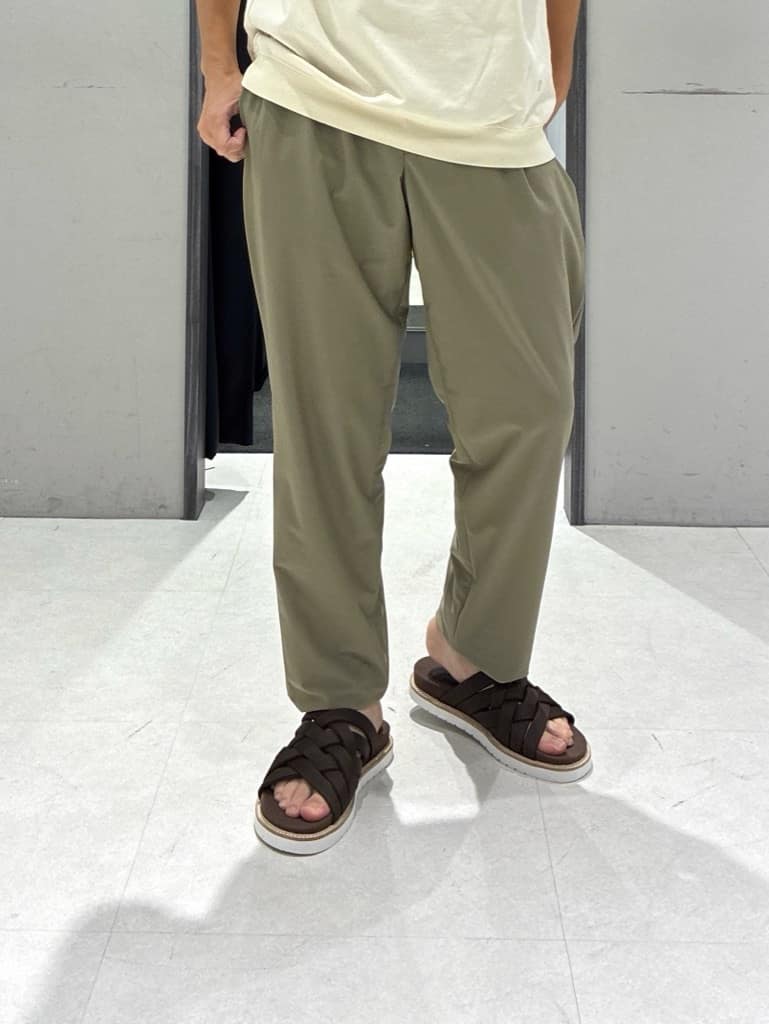 わいずみさんの「TAKEO KIKUCHI｜【抗菌防臭／5サイズ展開】ハイゲージポンチ Tシャツ」を使ったコーディネート