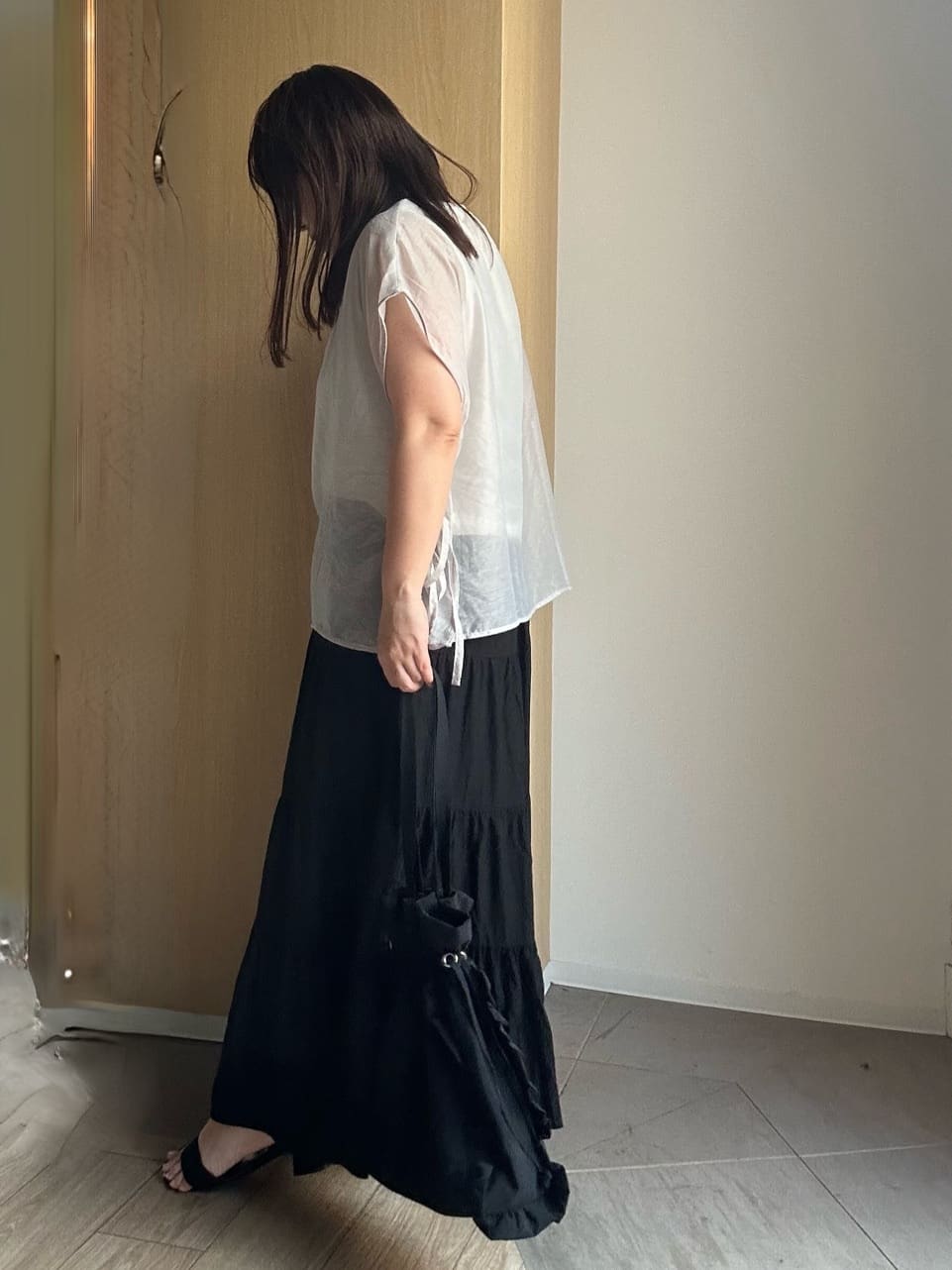 SHIiiさんの「SHOO･LA･RUE｜【洗える/S-LL】上品なシアー感 レイヤード風トップス」を使ったコーディネート