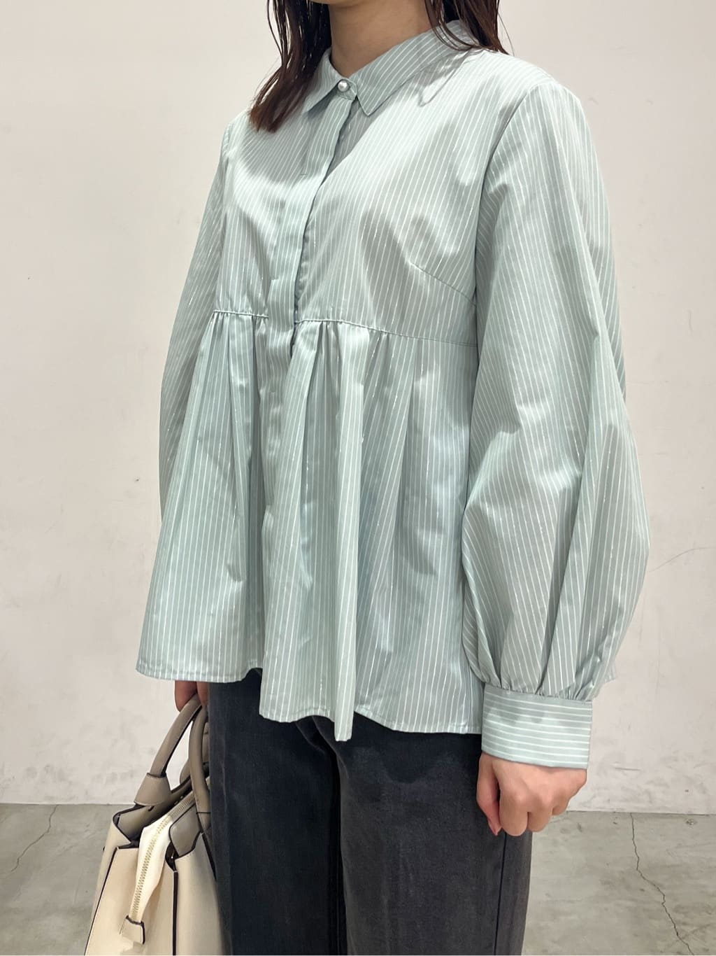 ちなさんの「OPAQUE.CLIP｜《丈が選べる》ストレートデニムパンツ【洗濯機洗い可】」を使ったコーディネート