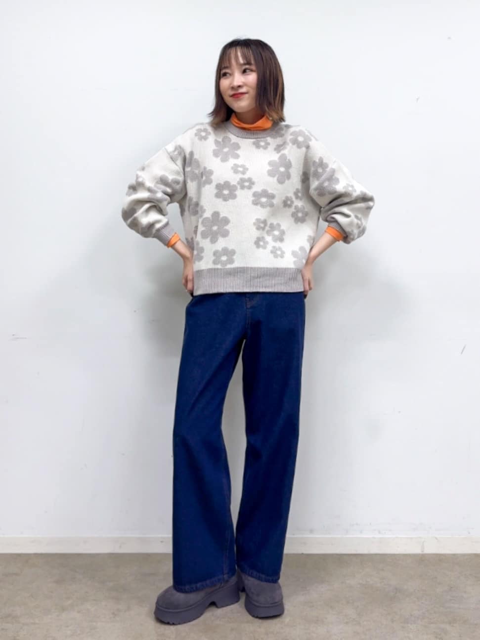 𝐜𝐡𝐢𝐤𝐚さんの「SHOO･LA･RUE｜【旭山動物園応援商品】ポケット刺繍デニム」を使ったコーディネート