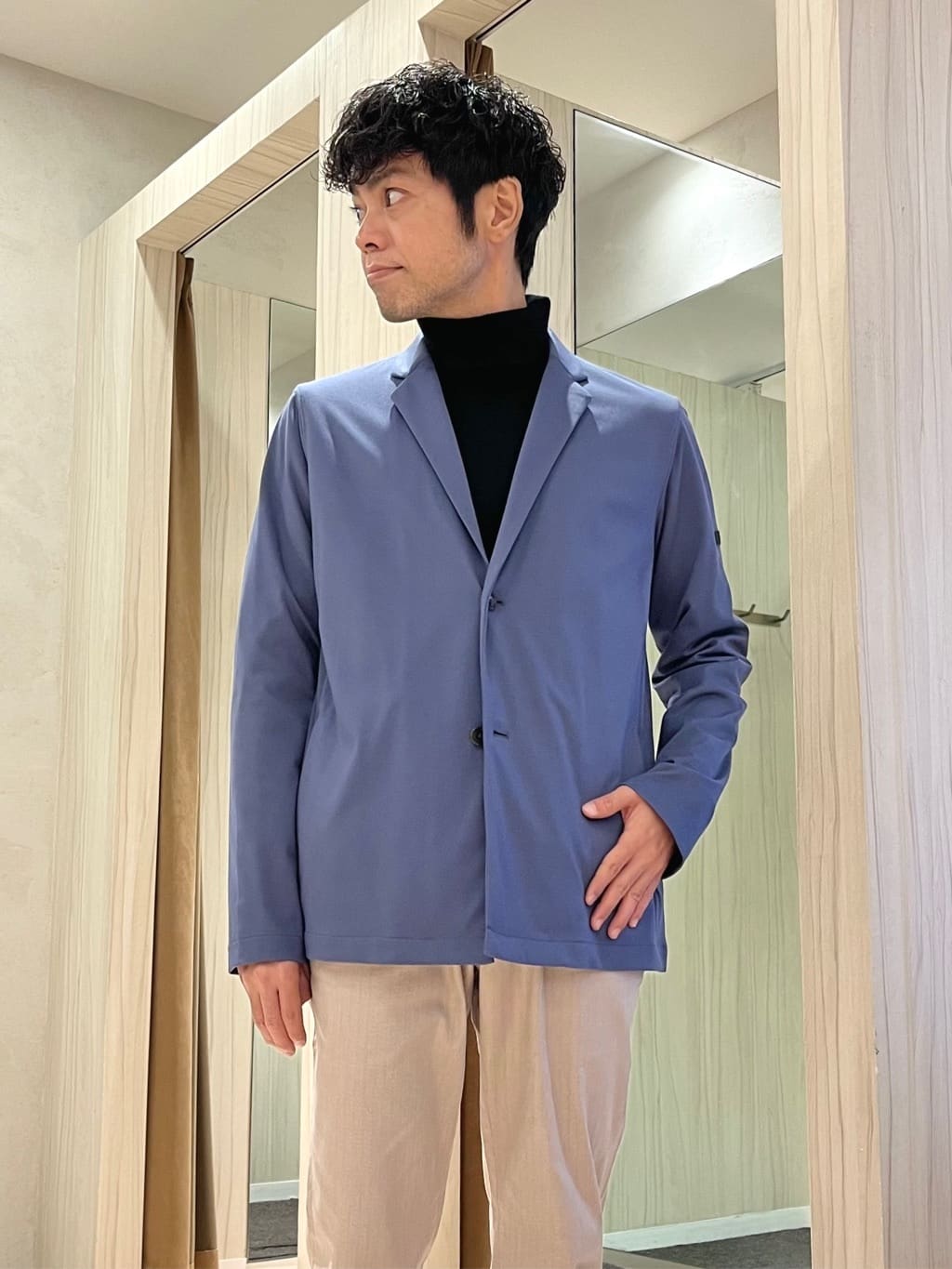 URAさんの「TAKEO KIKUCHI｜リラックス カーディガン ジャケット」を使ったコーディネート