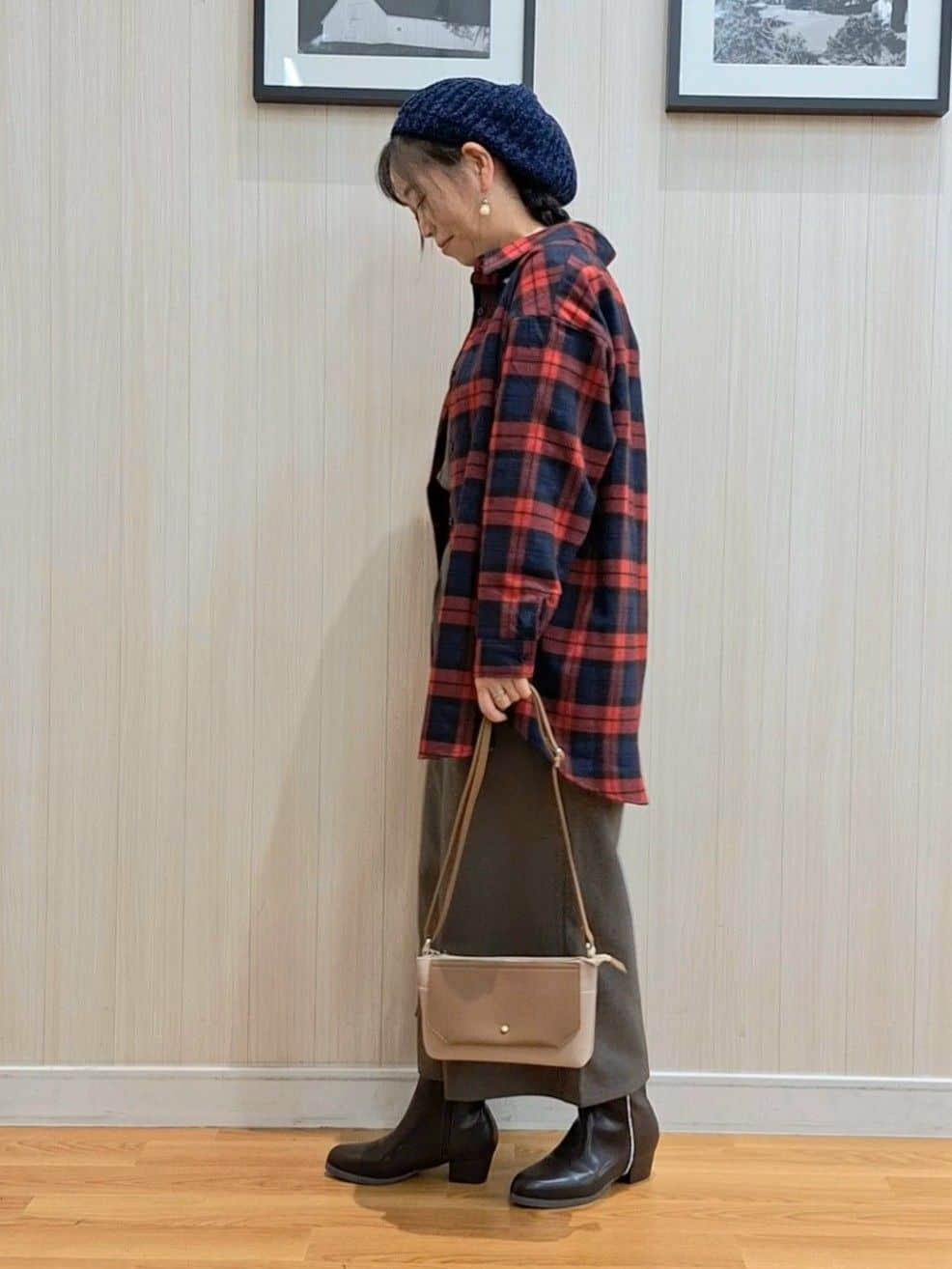 Saoさんの「SHOO･LA･RUE｜【S-LL】柔らかさが癖になる 起毛コットン オーバーサイズシャツ」を使ったコーディネート