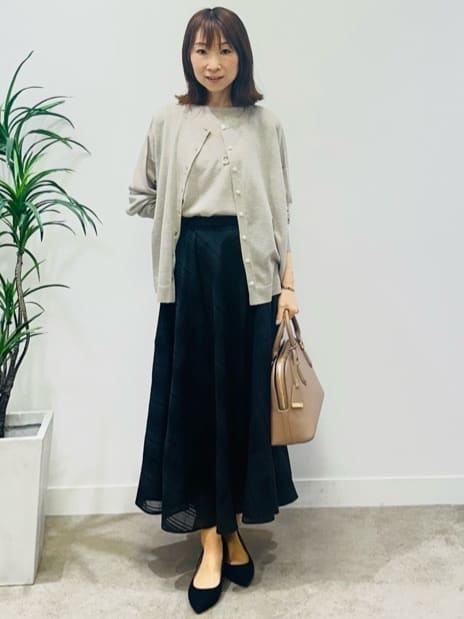 Miwaさんの「UNTITLED｜【アンサンブル可/洗える】シアーノースリーブ プルオーバー」を使ったコーディネート